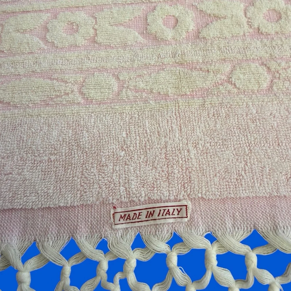 Vintage Made in Italy Bath Towel Pink Fringe MCM Oditity Haunted Clown Children